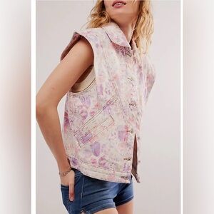 Like New Driftwood Shane X Sweet 2-Piece Floral Jean Skirt Set